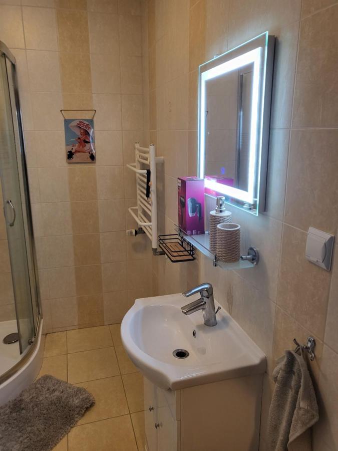 Apartament Wakacyjny Ines -Ustka-Na Wydmie,Samodzielne Zameldowanie,Garaz Do Dyspozycji Gosci Экстерьер фото